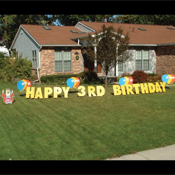 bear_balloons_yard_greetings_lawn_signs_cards_happy_birthday_hoppy_over_hill