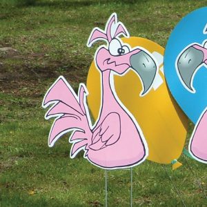 flamingos_right_yard_greetings_lawn_signs_cards_happy_birthday_hoppy_over_hill