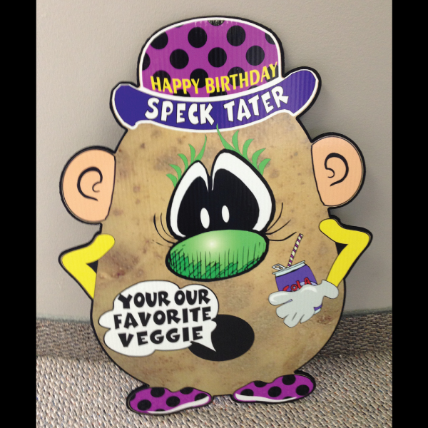 hp5_hot_potatos_yard_greetings_lawn_signs_cards_happy_birthday_hoppy_over_hill